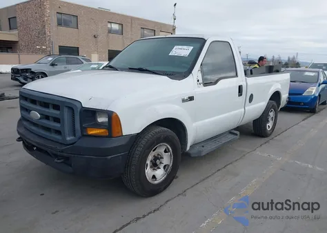 2006 Ford F-250 Xl/Xlt z USA, uszkodzony, nr VIN 1FTNF20586ED87839